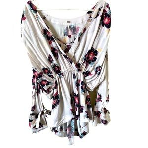 FREE PEOPLE White Floral Long Sleeve Empire waist top